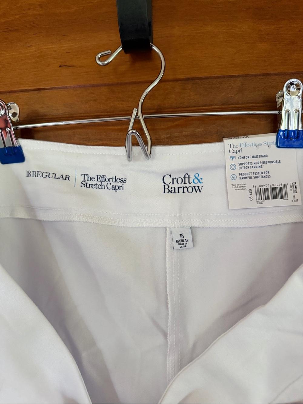 croft & barrow White Mid-Rise Capri Pants - Picture 4 of 4